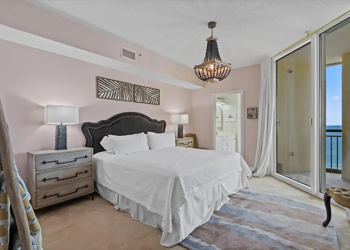Holiday home Baby's Got @ Colony East Unit 6c